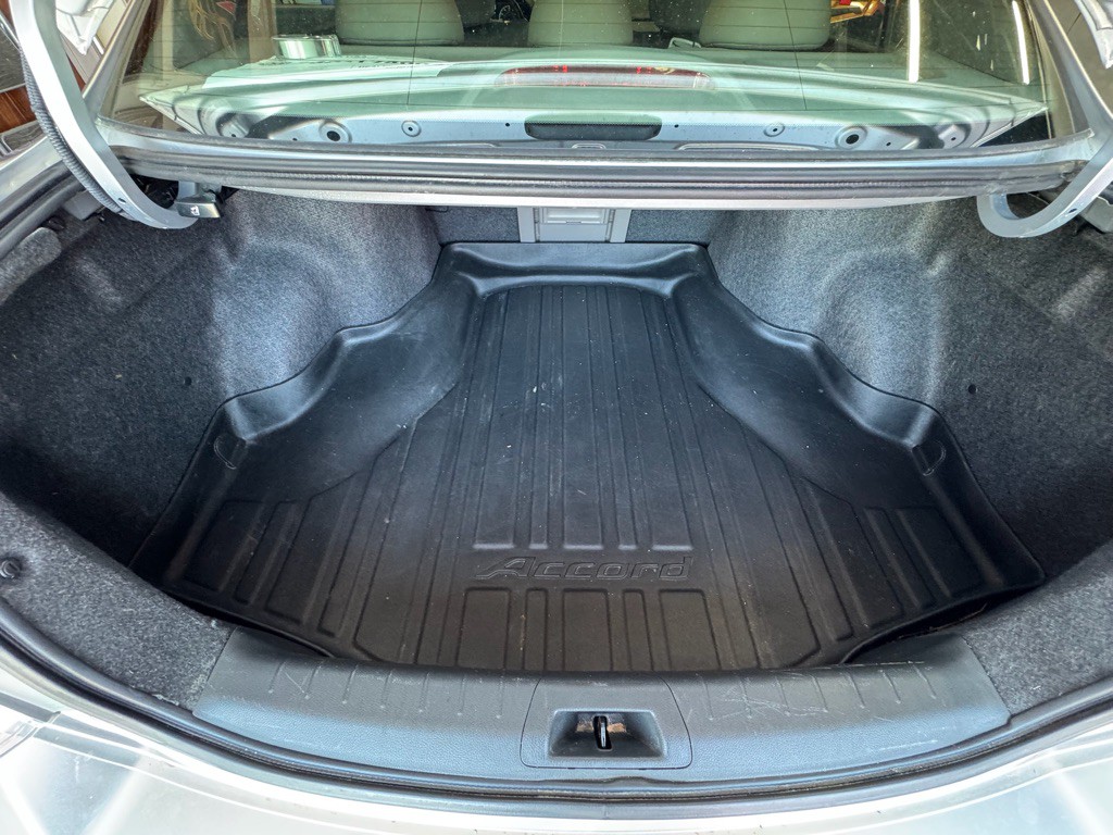 2009 Honda Accord Image 12