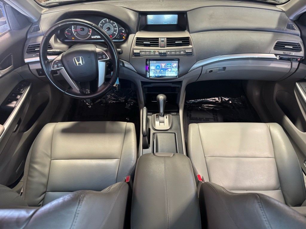 2009 Honda Accord Image 15