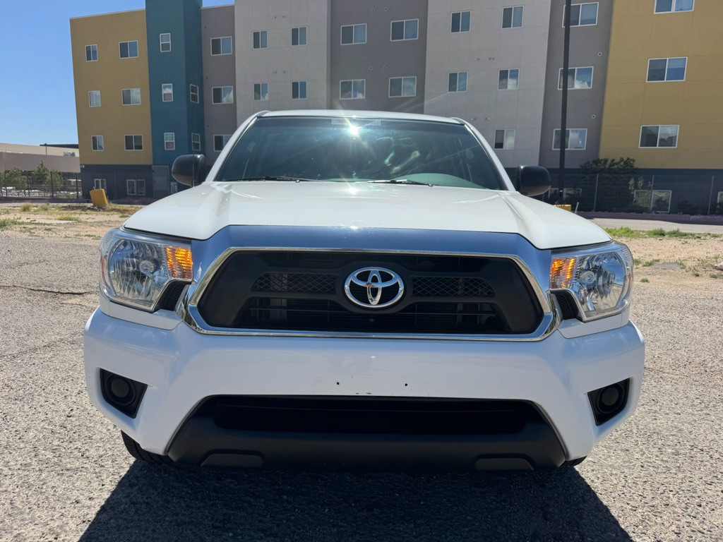 2013 Toyota Tacoma Image 4
