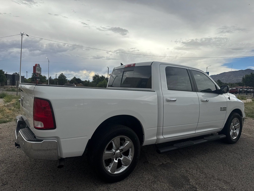 2017 RAM 1500 Image 3