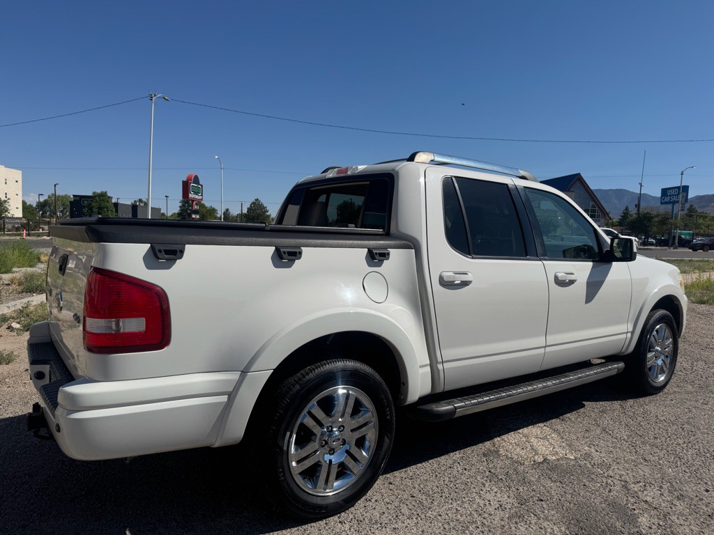 2010 Ford Explorer Image 3