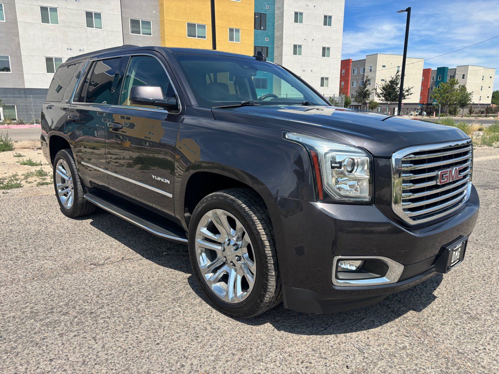 2017 GMC Yukon Image 1