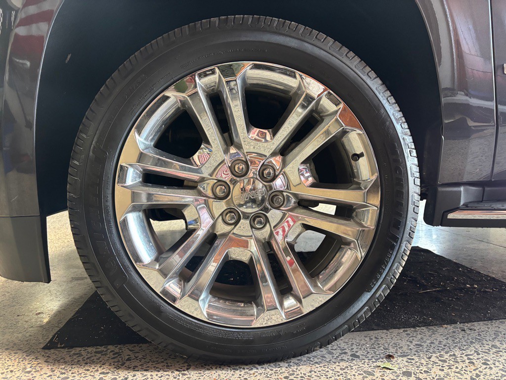 2017 GMC Yukon Image 20