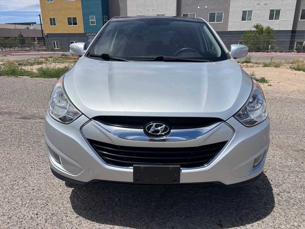 2010 Hyundai Tucson Image 4