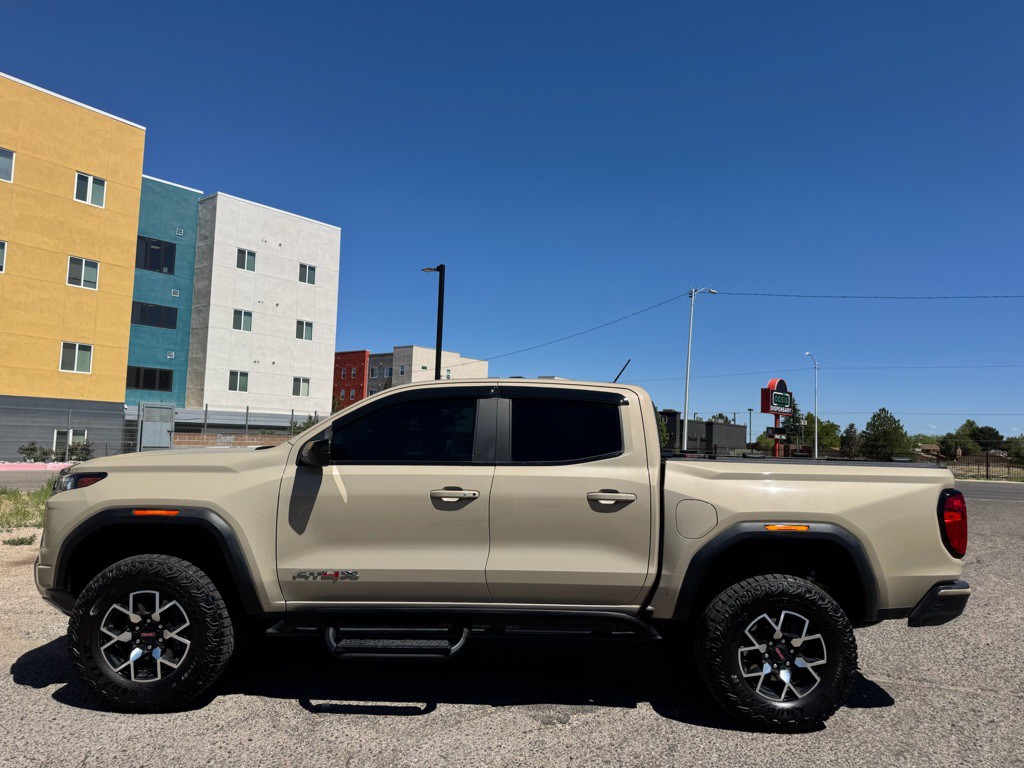 2024 GMC Canyon Image 6