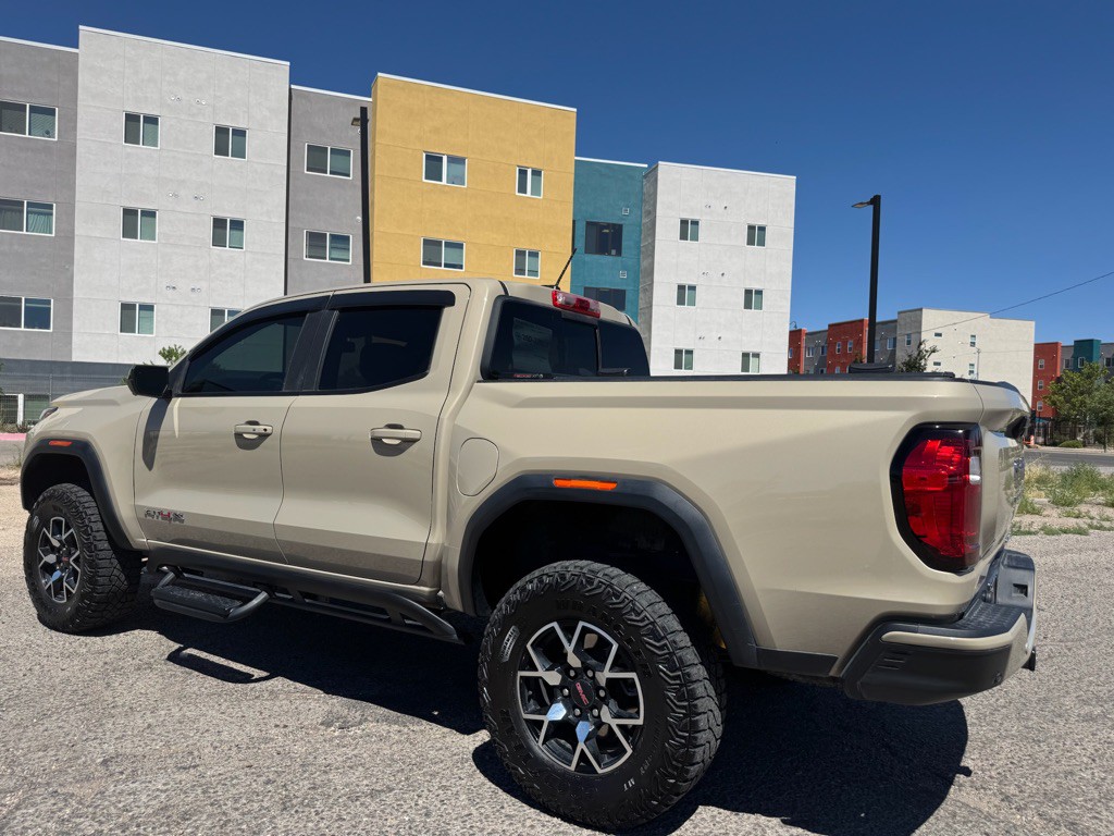 2024 GMC Canyon Image 7