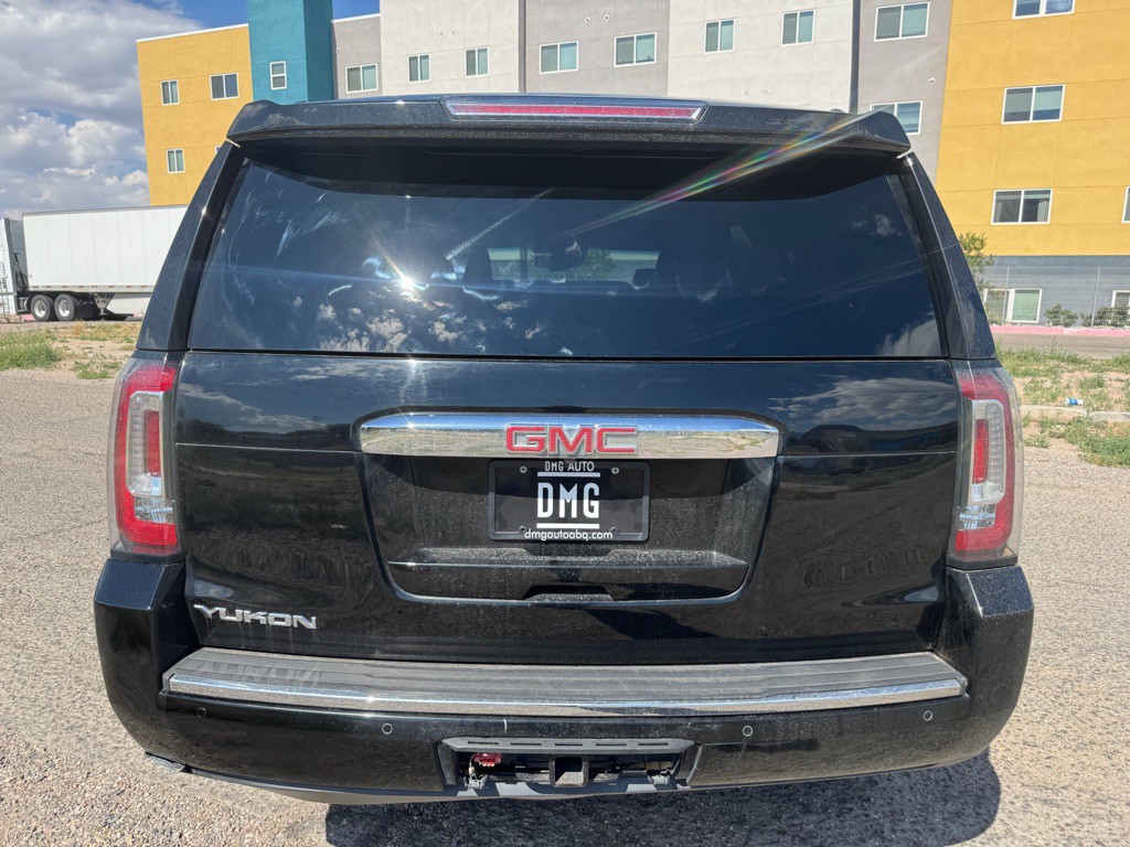 2015 GMC Yukon Image 8