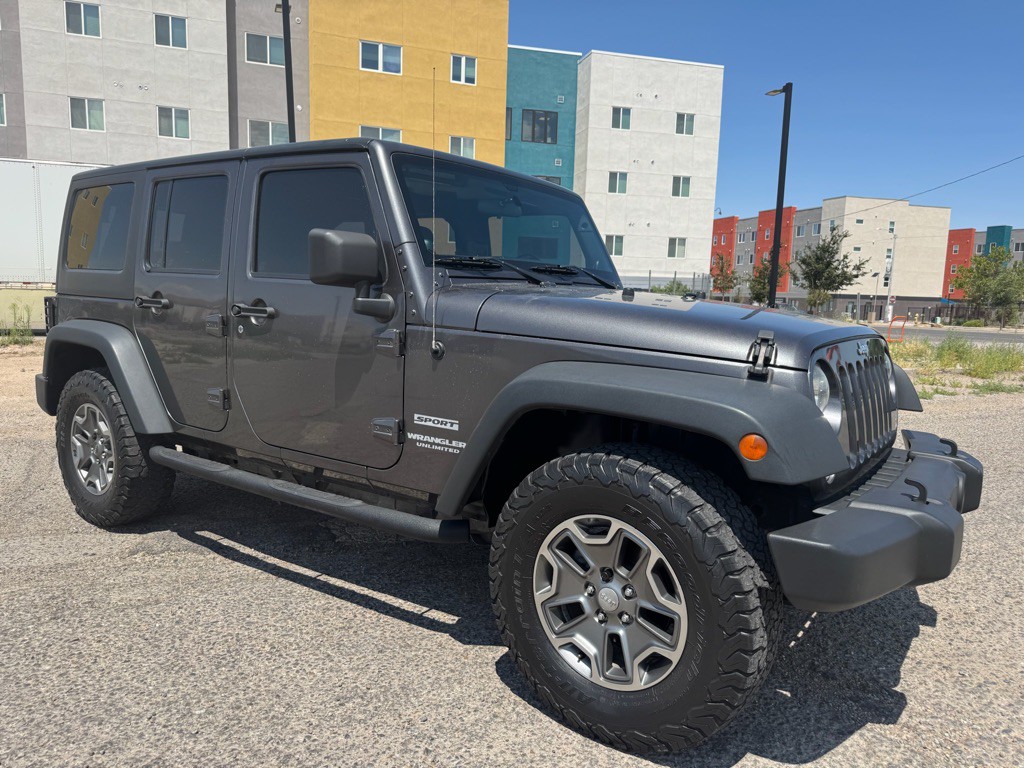 2014 Jeep Wrangler Unlimited Image 1