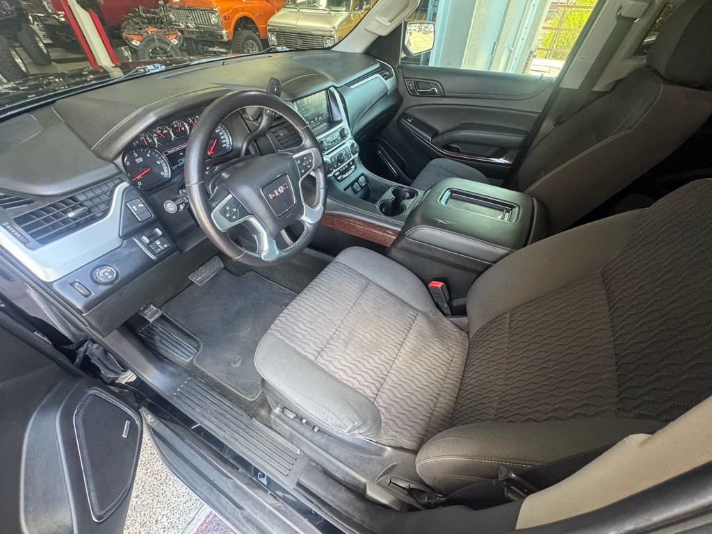2018 GMC Yukon Image 10