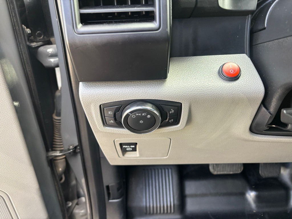 2018 Ford F-150 Image 16
