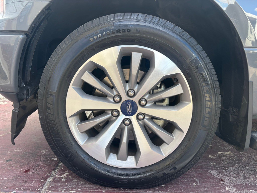 2018 Ford F-150 Image 17