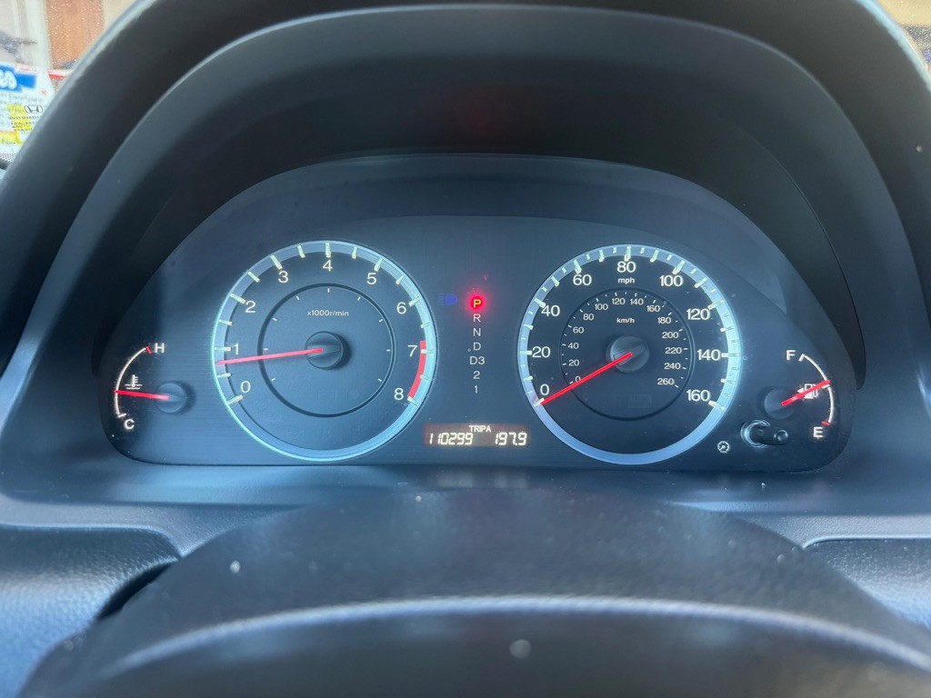 2011 Honda Accord Image 9