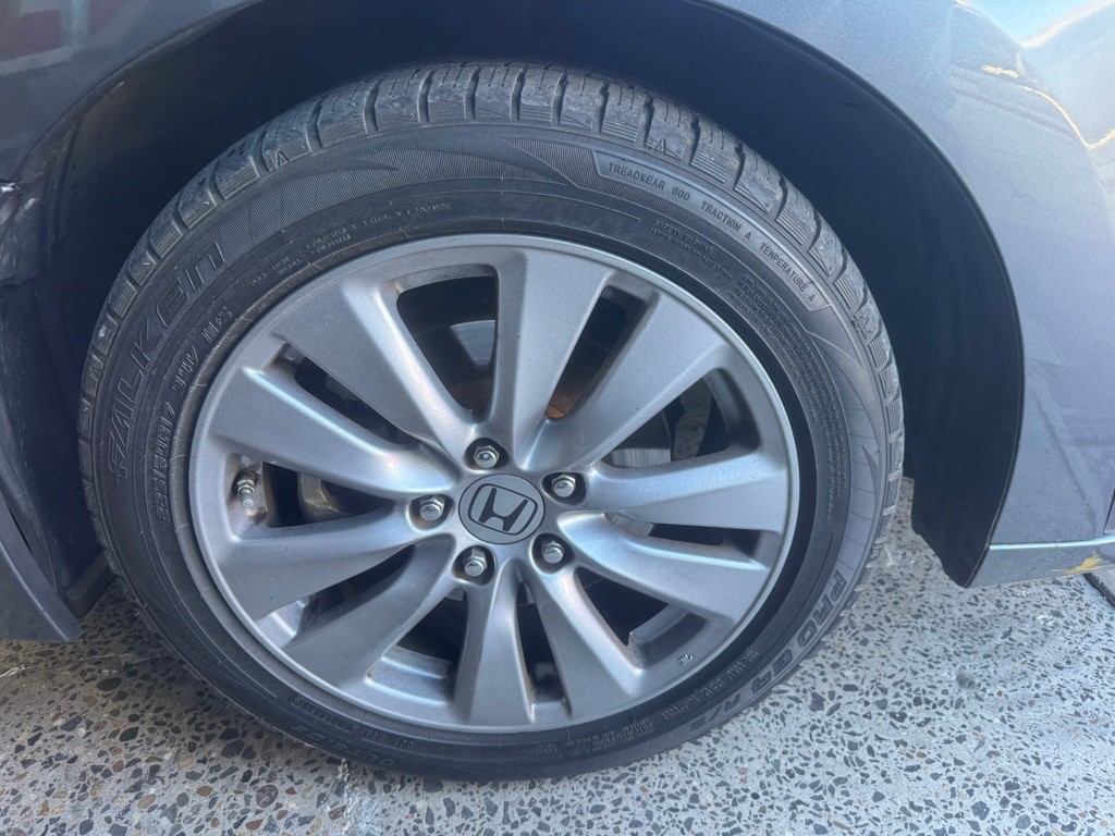 2011 Honda Accord Image 16