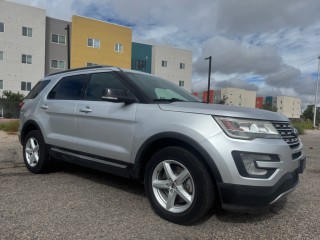 Image for 2017 Ford Explorer XLT ID: 7677111
