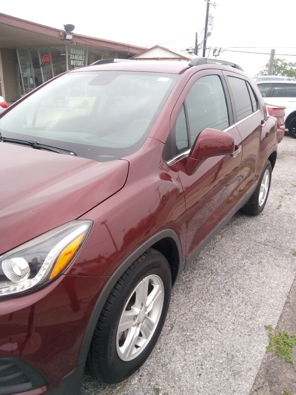 2017 Chevrolet Trax Image 2