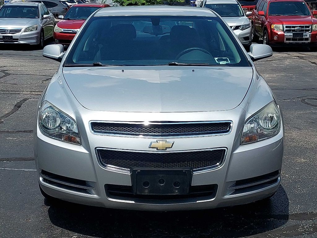 2012 Chevrolet Malibu Image 5