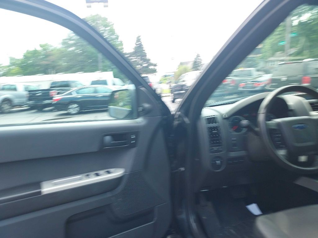 2012 Ford Escape Image 10