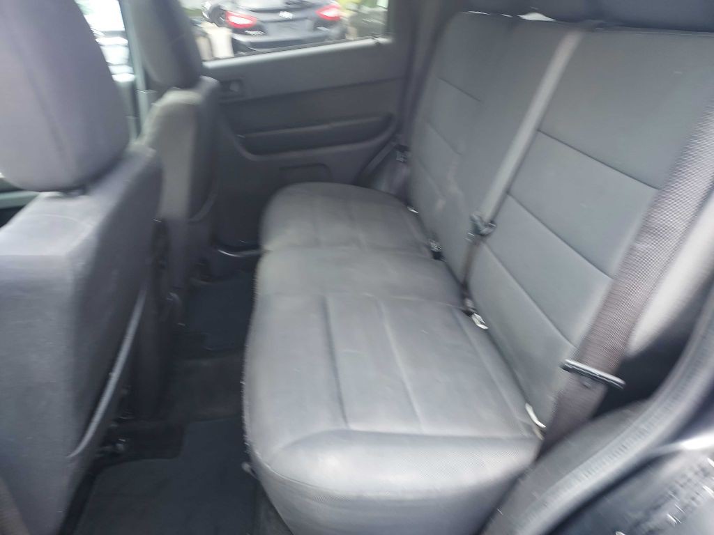2012 Ford Escape Image 16