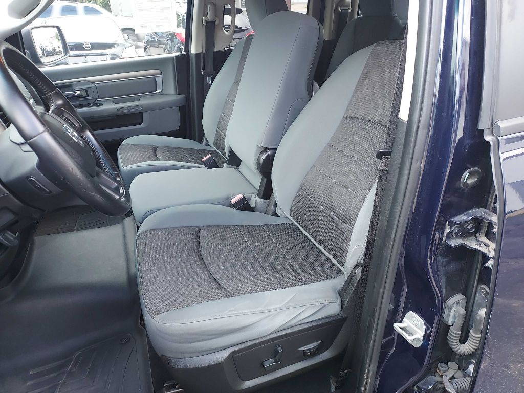2013 RAM 1500 Image 9