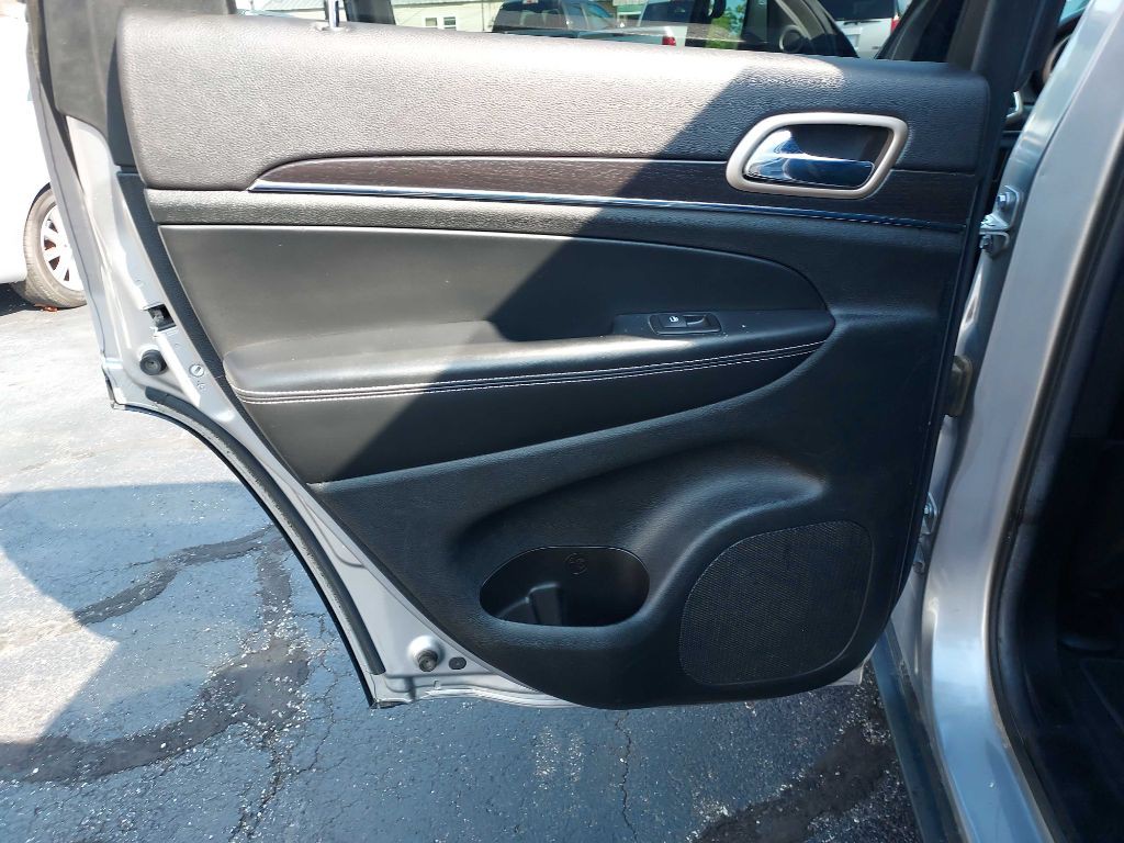 2014 Jeep Grand Cherokee Image 11