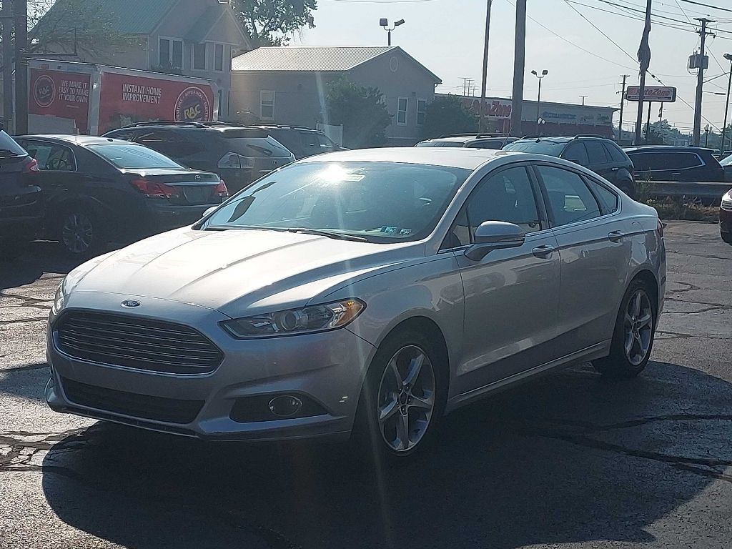 2015 Ford Fusion Image 2