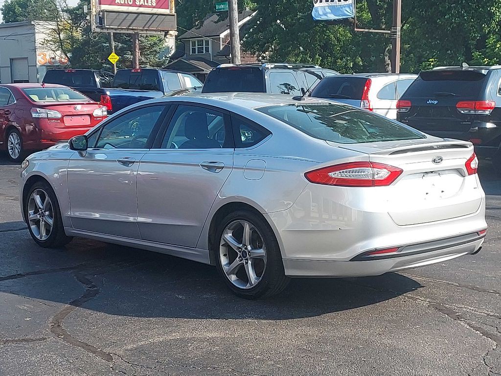 2015 Ford Fusion Image 4