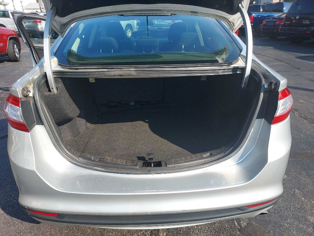 2015 Ford Fusion Image 14