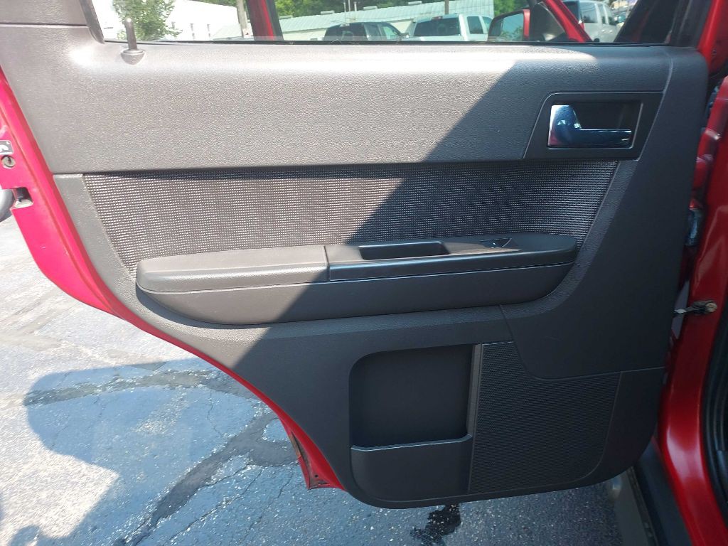 2011 Ford Escape Image 15