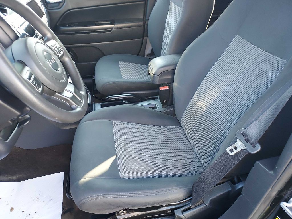 2015 Jeep Patriot Image 8
