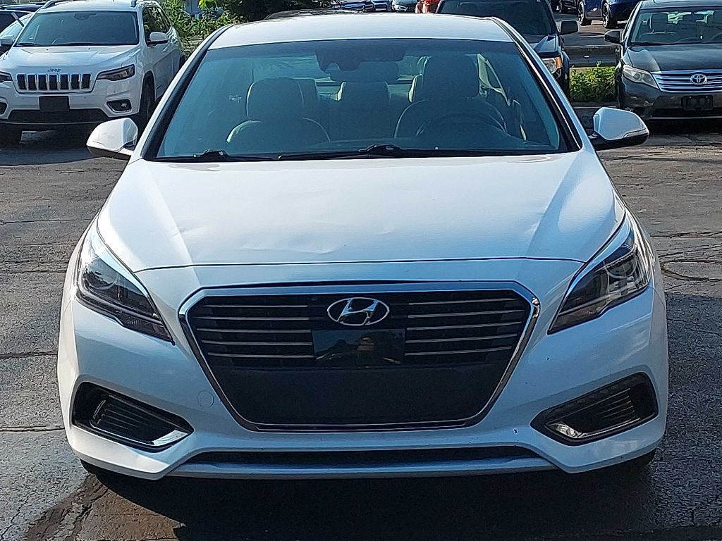 2017 Hyundai Sonata Image 5