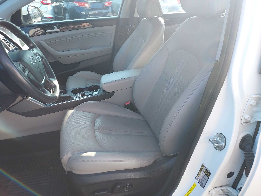 2017 Hyundai Sonata Image 9