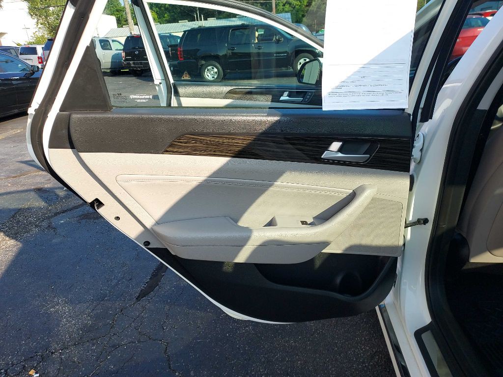 2017 Hyundai Sonata Image 13