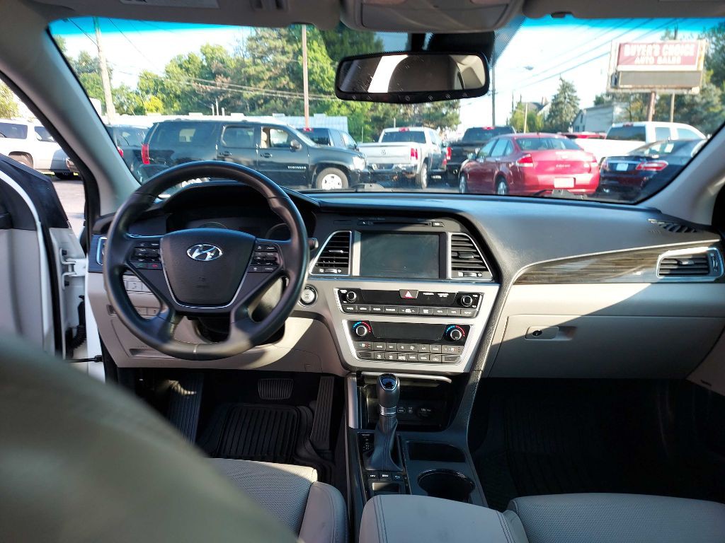 2017 Hyundai Sonata Image 15