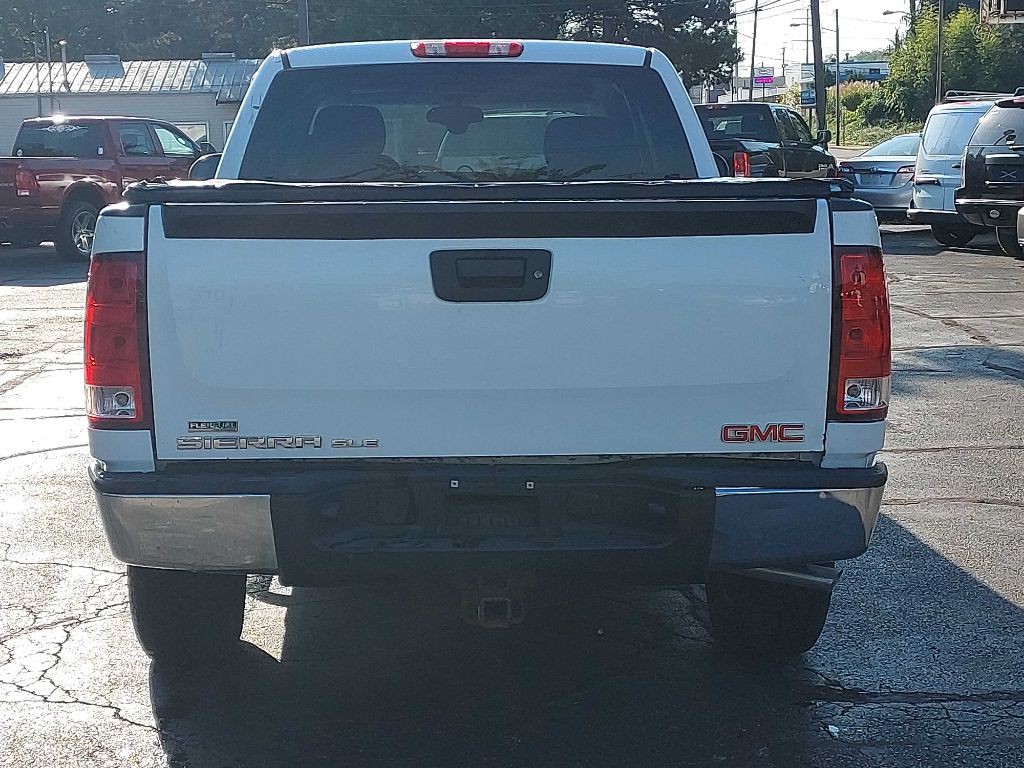 2011 GMC Sierra Image 5