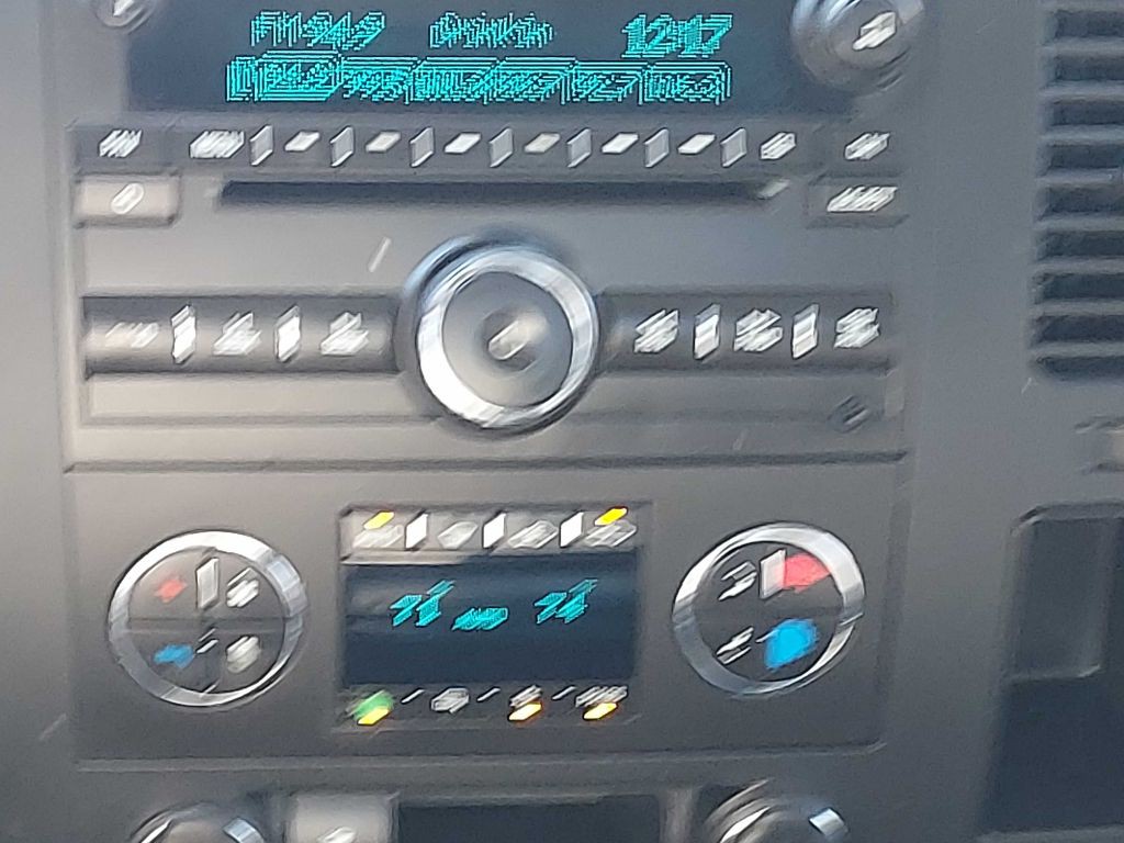 2011 GMC Sierra Image 16