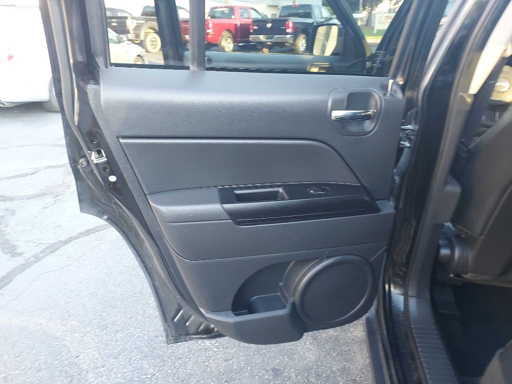 2016 Jeep Patriot Image 24