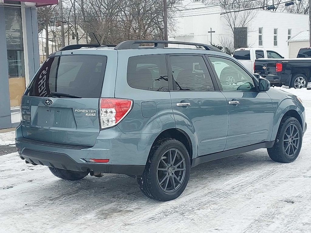 2013 Subaru Forester Image 4
