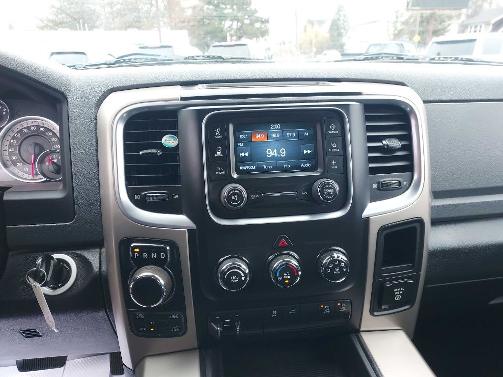 2014 RAM 1500 Image 14