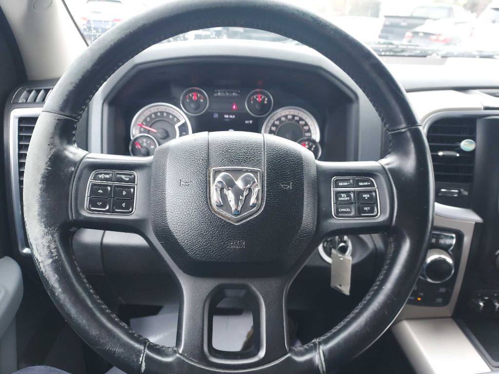 2014 RAM 1500 Image 17