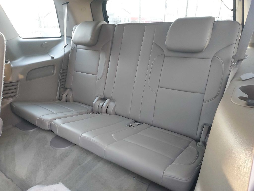 2015 Chevrolet Tahoe Image 14