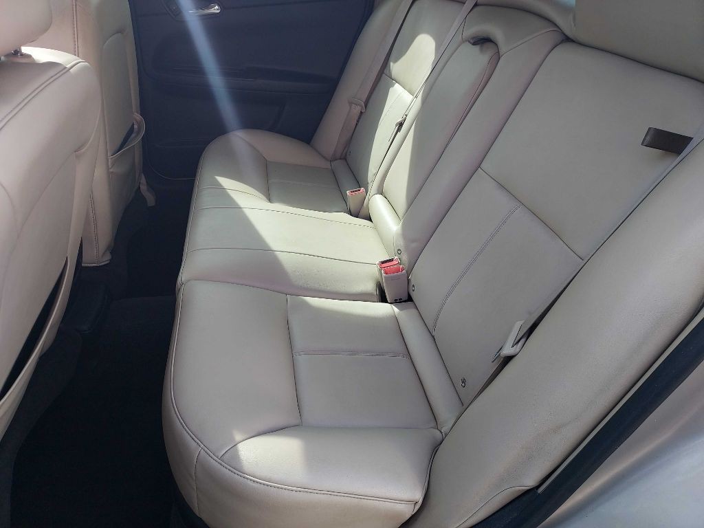 2012 Chevrolet Impala Image 10
