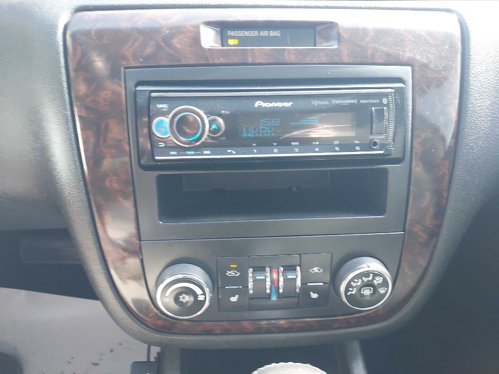 2012 Chevrolet Impala Image 16