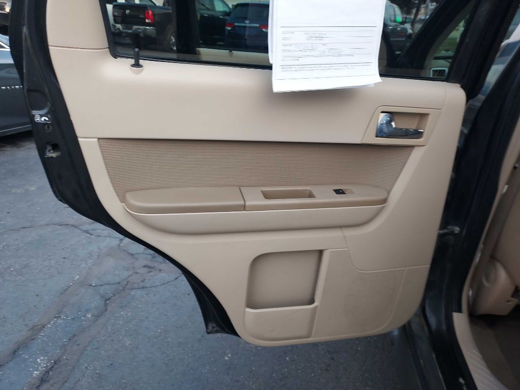 2011 Ford Escape Image 13