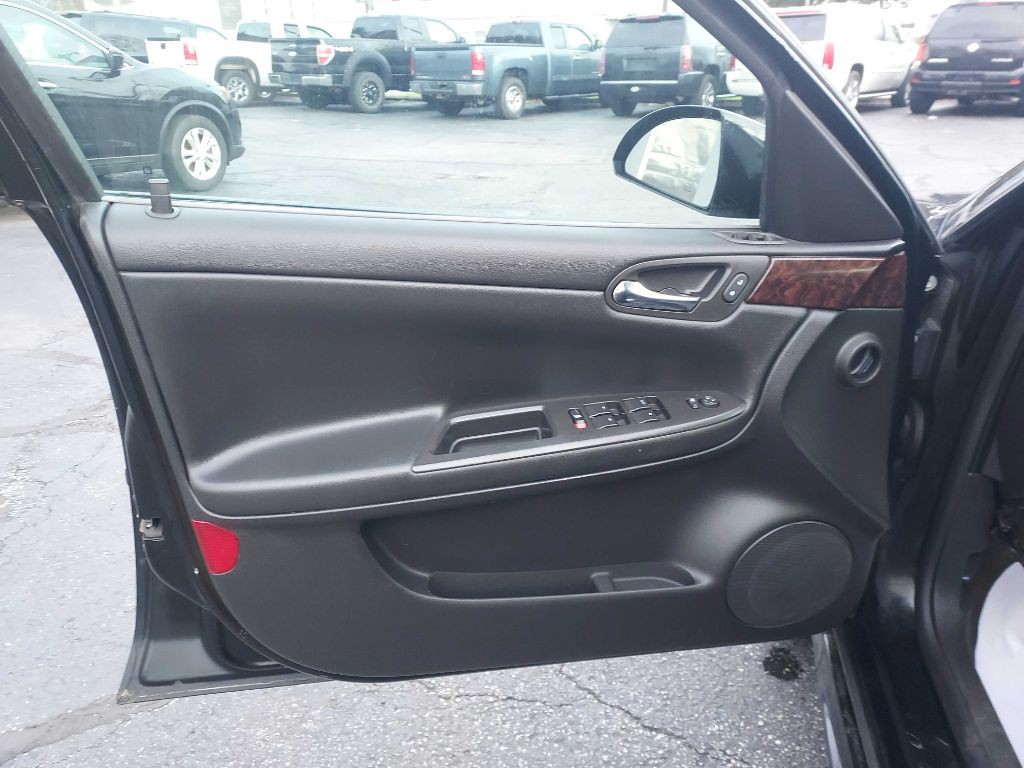 2016 Chevrolet Impala Image 11