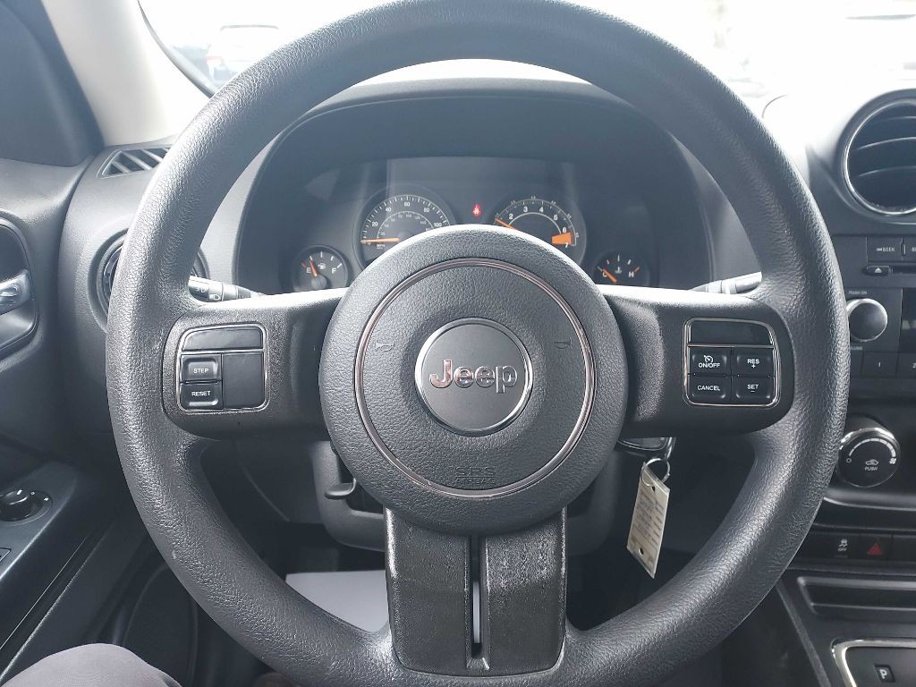 2014 Jeep Patriot Image 16