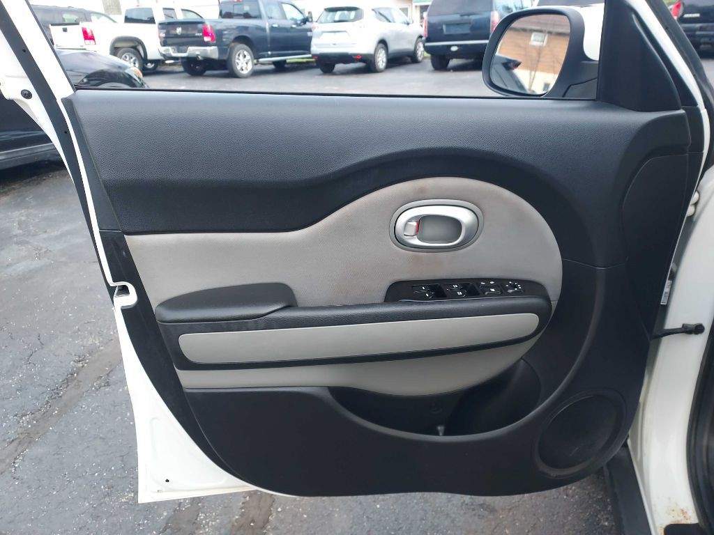 2015 Kia Soul Image 11