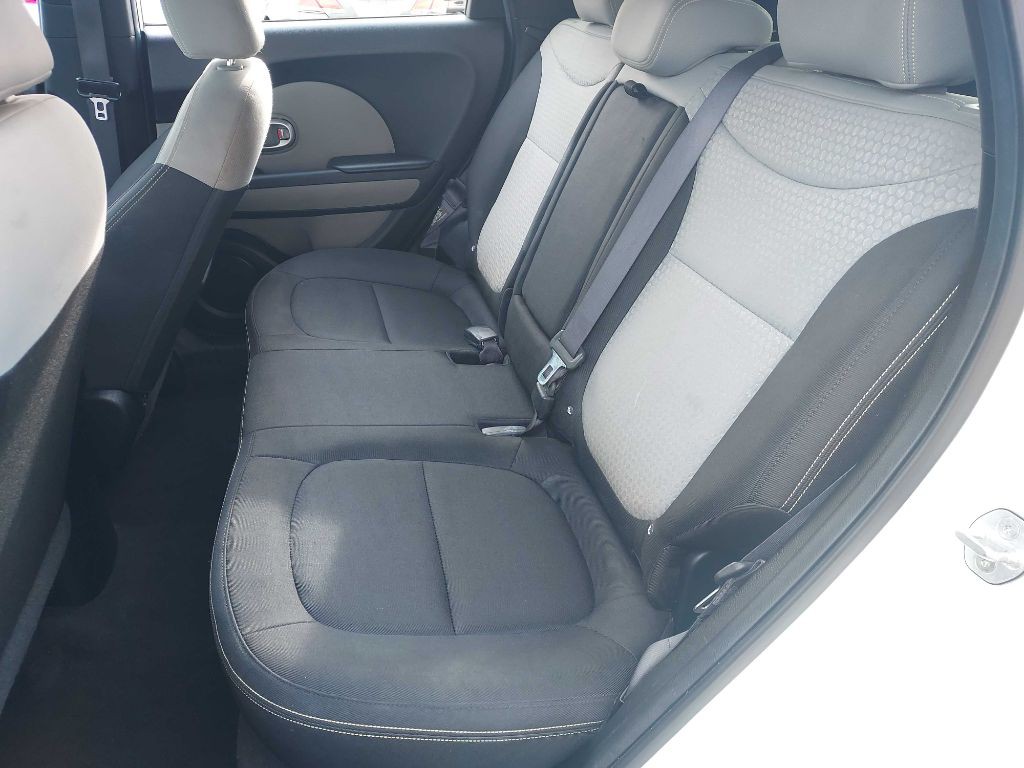 2015 Kia Soul Image 12