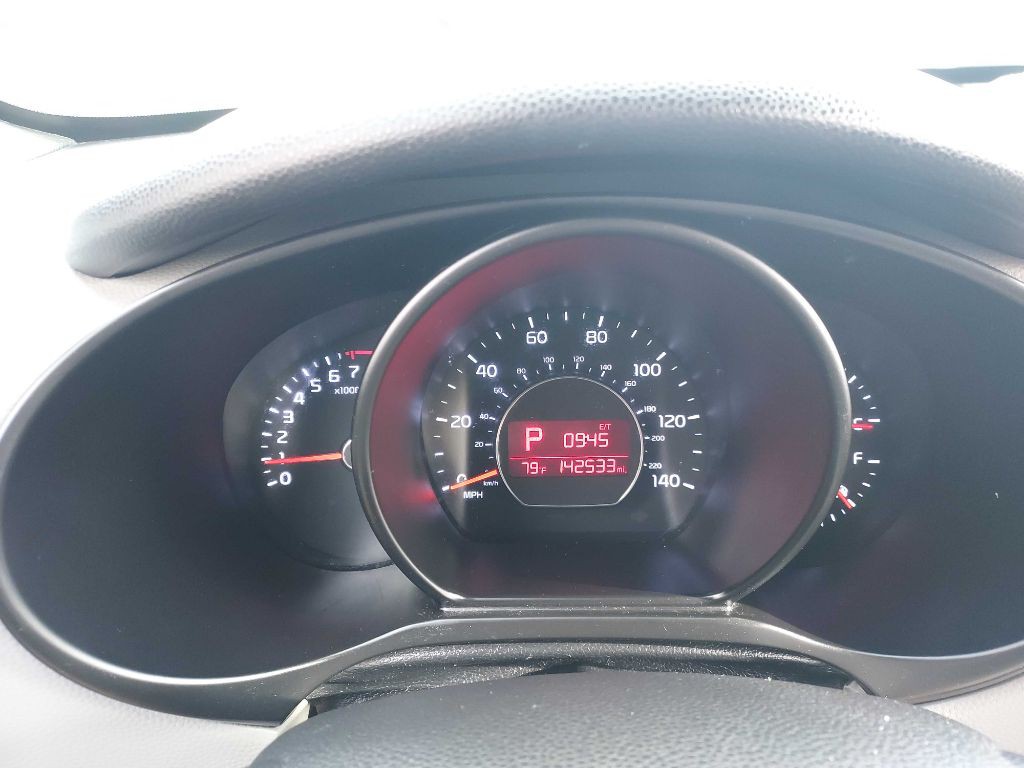 2015 Kia Soul Image 16