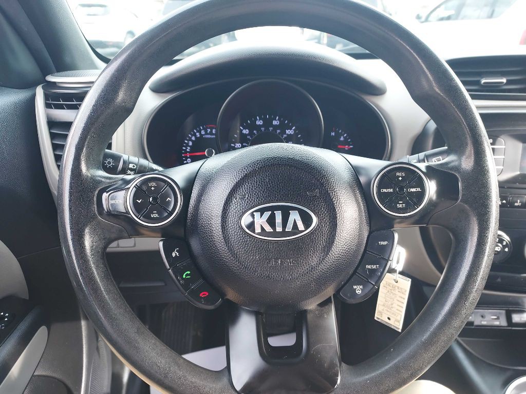 2015 Kia Soul Image 17