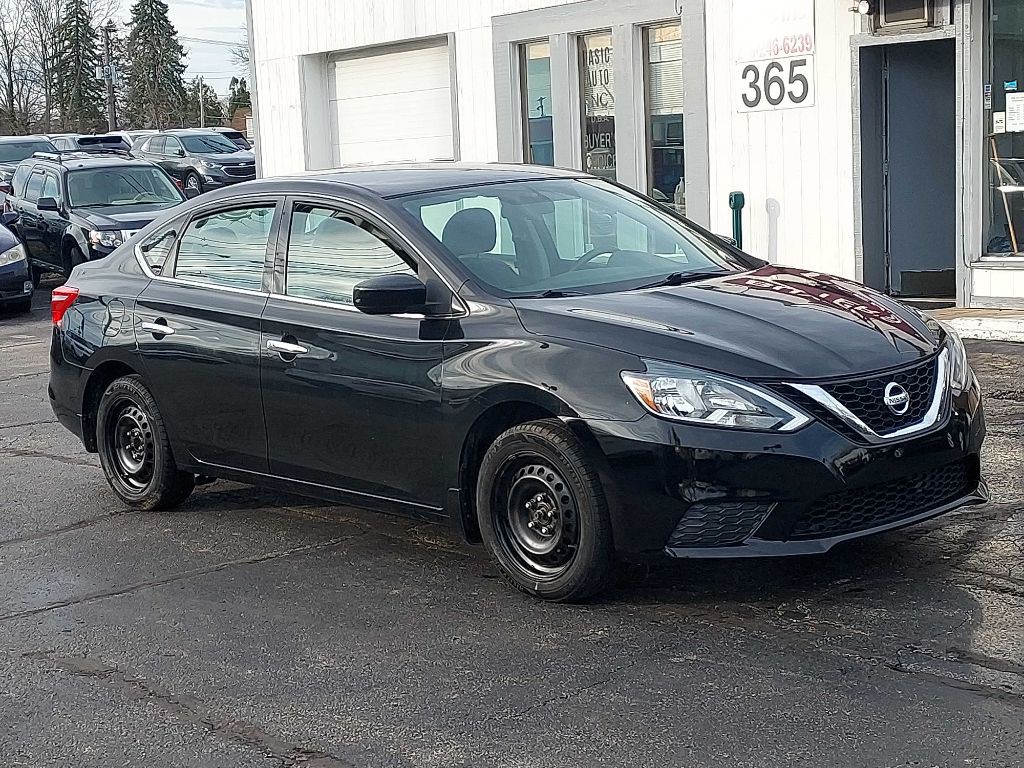 2016 Nissan Sentra Image 2